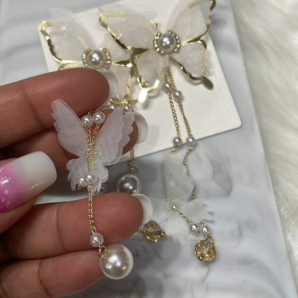 Nasty Gal Butterfly Pearl Tassel Earrings - Picture 10 of 12
